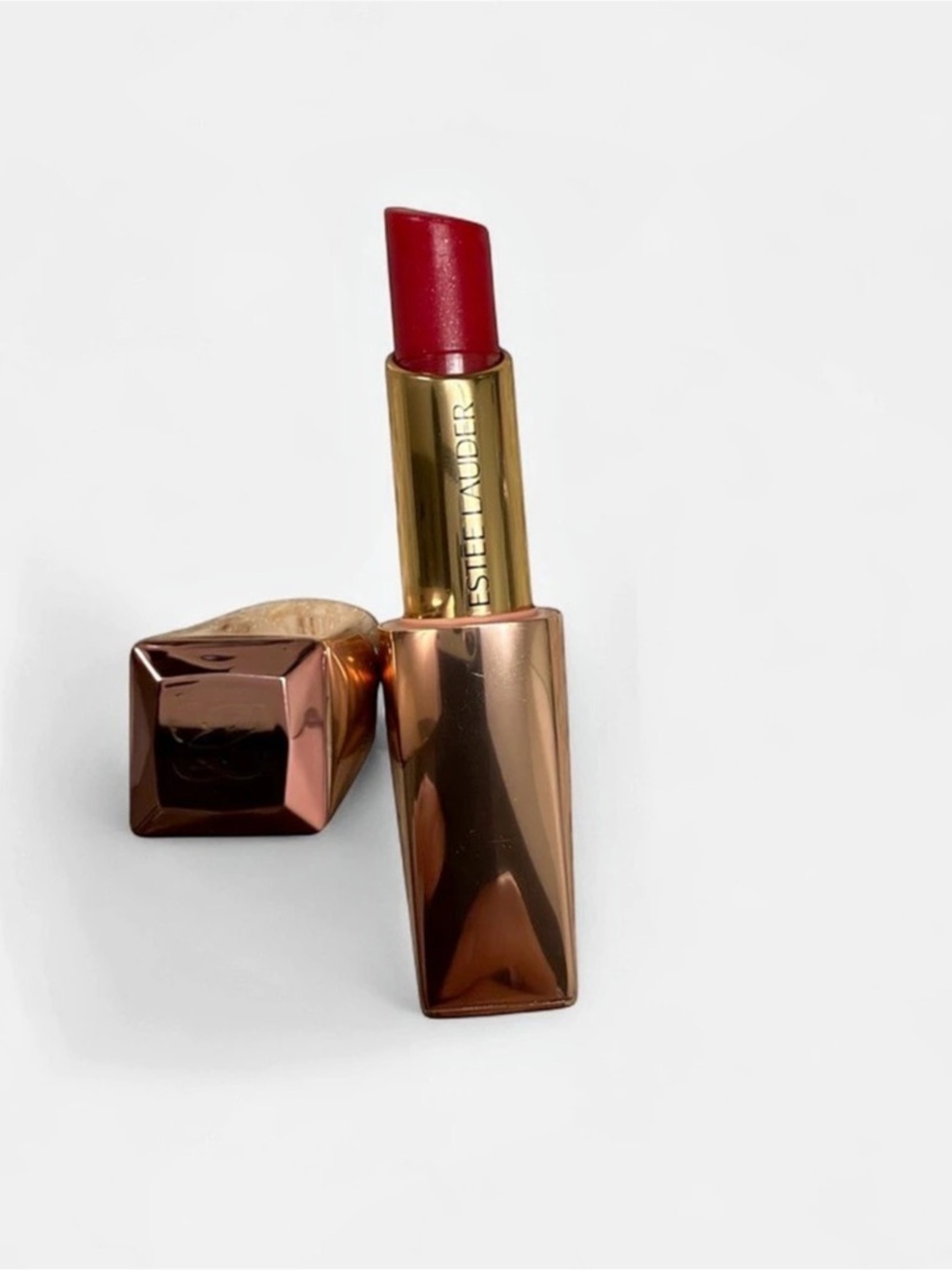 Estée Lauder Pure Color Crystal Balm 004 Caring Crystal